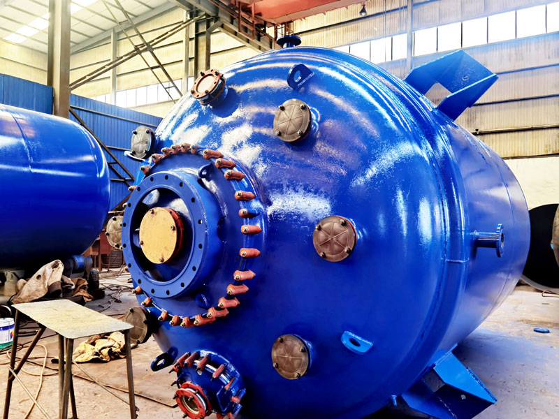 搪玻璃反应釜安装时衬垫及焊接的要点解析 搪玻璃反应釜安装时衬垫及焊接的要点解析